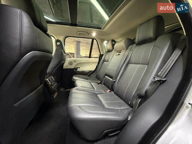 Сірий Ленд Ровер Рендж Ровер, об'ємом двигуна 2.99 л та пробігом 125 тис. км за 33900 $, фото 21 на Automoto.ua