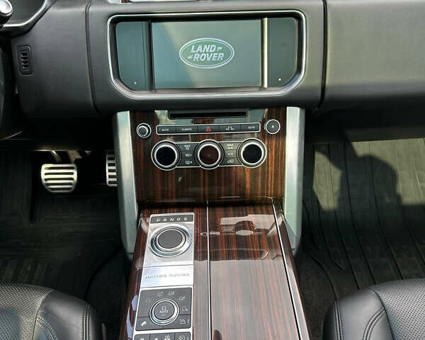 Серый Ленд Ровер Рендж Ровер, объемом двигателя 2.99 л и пробегом 189 тыс. км за 31000 $, фото 16 на Automoto.ua