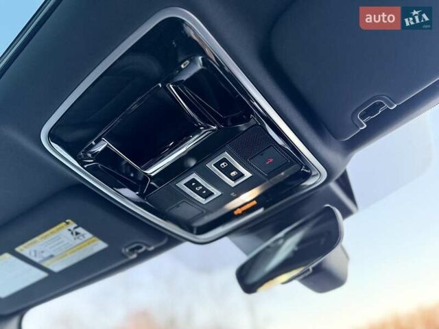 Сірий Ленд Ровер Рендж Ровер, об'ємом двигуна 5 л та пробігом 156 тис. км за 38700 $, фото 34 на Automoto.ua