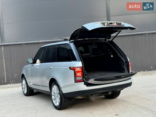 Серый Ленд Ровер Рендж Ровер, объемом двигателя 3 л и пробегом 216 тыс. км за 36996 $, фото 63 на Automoto.ua