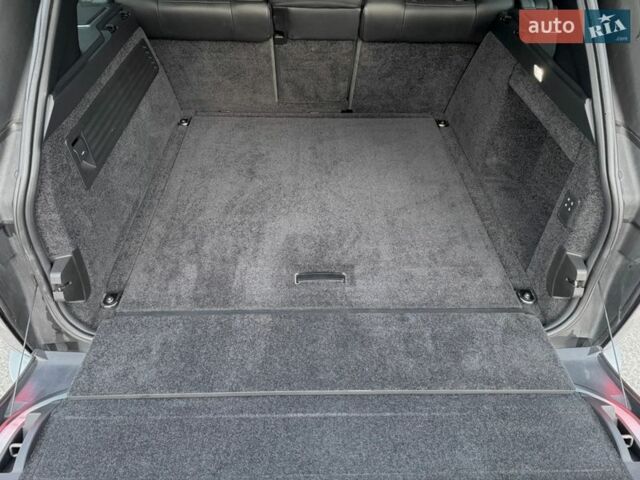 Серый Ленд Ровер Рендж Ровер, объемом двигателя 3 л и пробегом 216 тыс. км за 36996 $, фото 67 на Automoto.ua