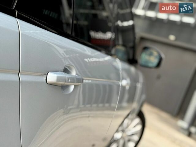 Серый Ленд Ровер Рендж Ровер, объемом двигателя 3 л и пробегом 216 тыс. км за 36996 $, фото 37 на Automoto.ua