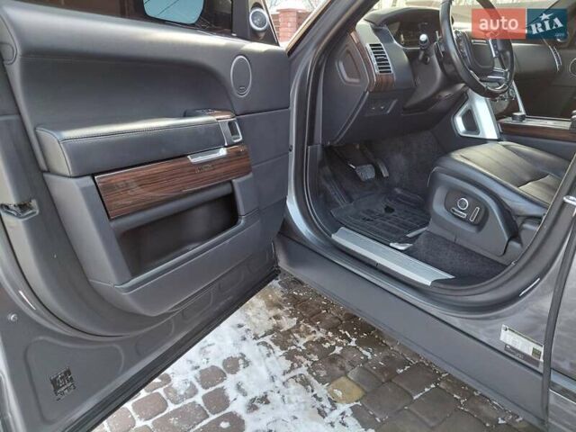 Серый Ленд Ровер Рендж Ровер, объемом двигателя 2.99 л и пробегом 204 тыс. км за 35000 $, фото 112 на Automoto.ua
