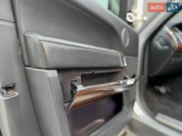 Серый Ленд Ровер Рендж Ровер, объемом двигателя 3 л и пробегом 216 тыс. км за 36996 $, фото 50 на Automoto.ua