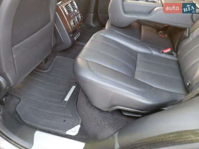 Серый Ленд Ровер Рендж Ровер, объемом двигателя 2.99 л и пробегом 204 тыс. км за 35000 $, фото 45 на Automoto.ua