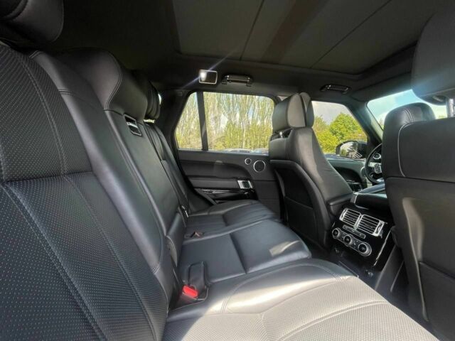 Серый Ленд Ровер Рендж Ровер, объемом двигателя 4.4 л и пробегом 156 тыс. км за 47999 $, фото 21 на Automoto.ua