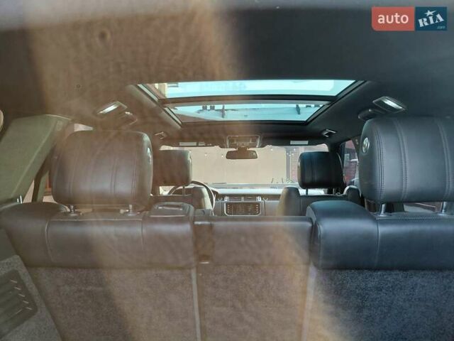 Серый Ленд Ровер Рендж Ровер, объемом двигателя 2.99 л и пробегом 204 тыс. км за 35000 $, фото 51 на Automoto.ua