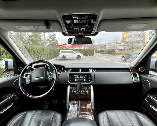 Серый Ленд Ровер Рендж Ровер, объемом двигателя 3 л и пробегом 141 тыс. км за 40000 $, фото 13 на Automoto.ua