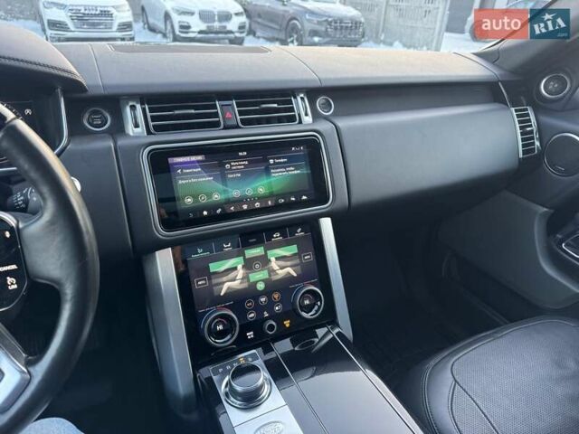 Серый Ленд Ровер Рендж Ровер, объемом двигателя 5 л и пробегом 158 тыс. км за 63900 $, фото 45 на Automoto.ua