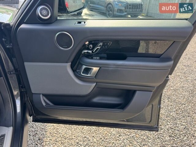 Серый Ленд Ровер Рендж Ровер, объемом двигателя 5 л и пробегом 158 тыс. км за 57000 $, фото 5 на Automoto.ua