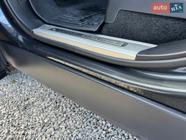 Серый Ленд Ровер Рендж Ровер, объемом двигателя 5 л и пробегом 158 тыс. км за 57000 $, фото 28 на Automoto.ua