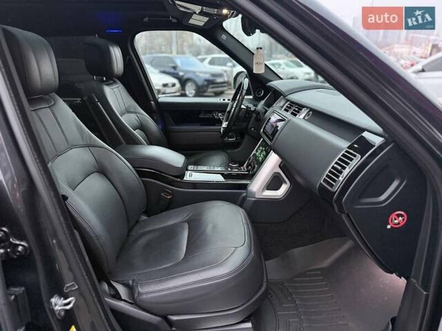 Сірий Ленд Ровер Рендж Ровер, об'ємом двигуна 5 л та пробігом 156 тис. км за 66990 $, фото 12 на Automoto.ua