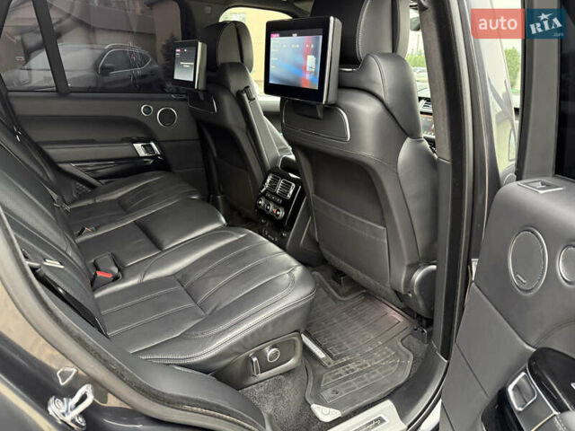 Сірий Ленд Ровер Рендж Ровер, об'ємом двигуна 4.37 л та пробігом 125 тис. км за 52100 $, фото 4 на Automoto.ua