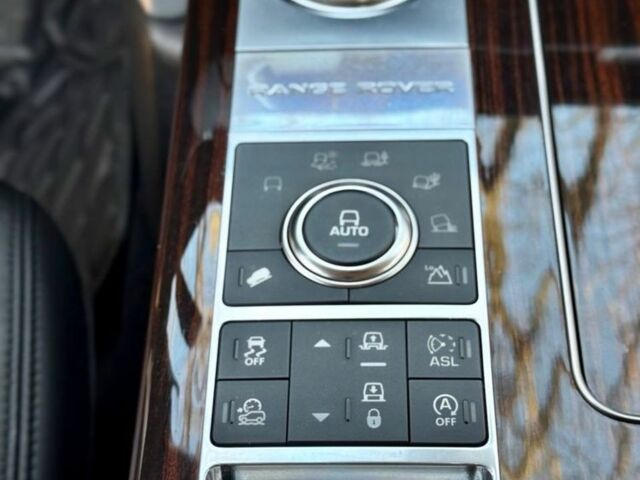 Сірий Ленд Ровер Рендж Ровер, об'ємом двигуна 3 л та пробігом 47 тис. км за 42900 $, фото 14 на Automoto.ua
