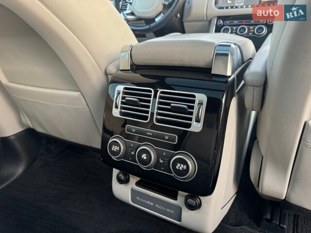 Серый Ленд Ровер Рендж Ровер, объемом двигателя 3 л и пробегом 153 тыс. км за 29900 $, фото 46 на Automoto.ua