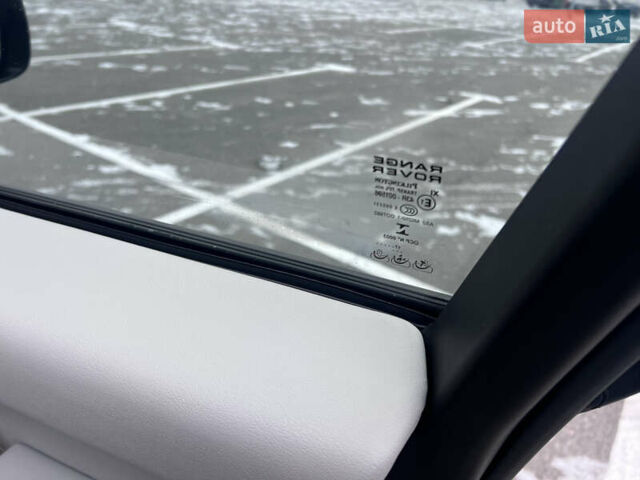 Серый Ленд Ровер Рендж Ровер, объемом двигателя 3 л и пробегом 158 тыс. км за 44000 $, фото 21 на Automoto.ua