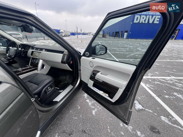 Серый Ленд Ровер Рендж Ровер, объемом двигателя 3 л и пробегом 158 тыс. км за 44000 $, фото 56 на Automoto.ua