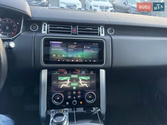 Серый Ленд Ровер Рендж Ровер, объемом двигателя 5 л и пробегом 158 тыс. км за 63900 $, фото 44 на Automoto.ua