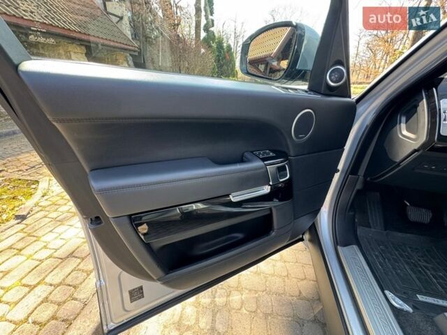 Серый Ленд Ровер Рендж Ровер, объемом двигателя 3 л и пробегом 161 тыс. км за 26999 $, фото 26 на Automoto.ua