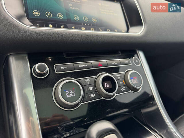 Серый Ленд Ровер Рендж Ровер, объемом двигателя 2.99 л и пробегом 146 тыс. км за 33999 $, фото 67 на Automoto.ua