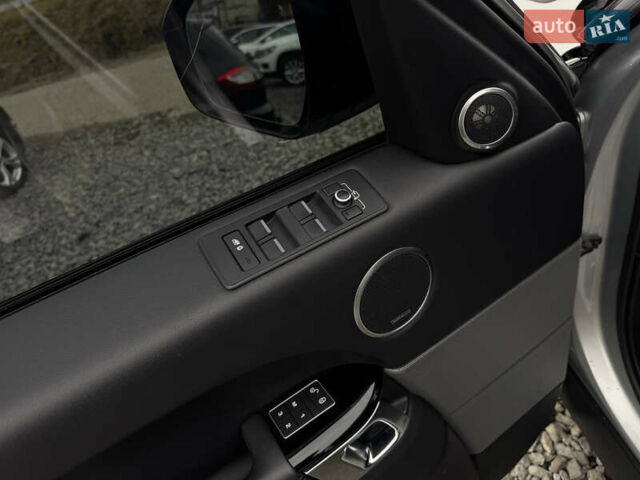 Сірий Ленд Ровер Рендж Ровер, об'ємом двигуна 2.99 л та пробігом 146 тис. км за 31999 $, фото 60 на Automoto.ua