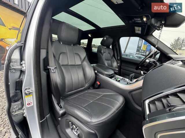 Сірий Ленд Ровер Рендж Ровер, об'ємом двигуна 2.99 л та пробігом 146 тис. км за 31999 $, фото 30 на Automoto.ua