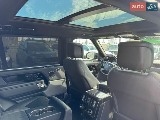 Серый Ленд Ровер Рендж Ровер, объемом двигателя 5 л и пробегом 158 тыс. км за 57000 $, фото 14 на Automoto.ua