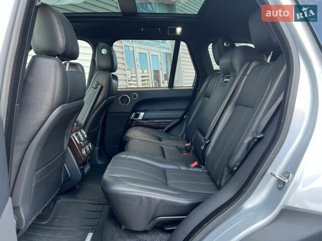Серый Ленд Ровер Рендж Ровер, объемом двигателя 3 л и пробегом 57 тыс. км за 39500 $, фото 19 на Automoto.ua