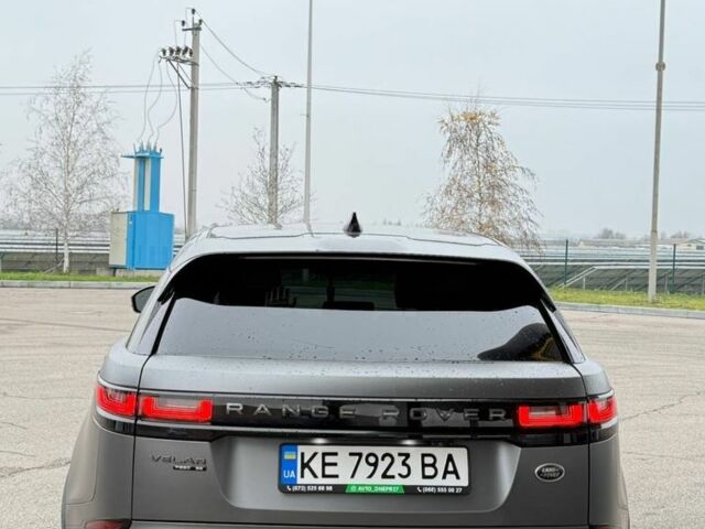 Серый Ленд Ровер Рендж Ровер, объемом двигателя 2 л и пробегом 147 тыс. км за 31900 $, фото 5 на Automoto.ua