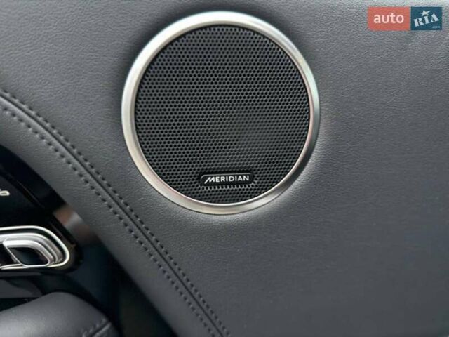 Сірий Ленд Ровер Рендж Ровер, об'ємом двигуна 5 л та пробігом 156 тис. км за 66990 $, фото 16 на Automoto.ua