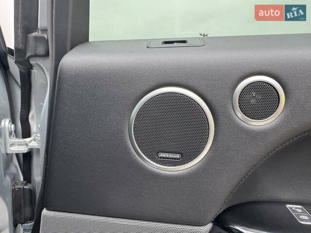 Сірий Ленд Ровер Рендж Ровер, об'ємом двигуна 2.99 л та пробігом 146 тис. км за 31999 $, фото 49 на Automoto.ua
