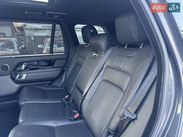 Серый Ленд Ровер Рендж Ровер, объемом двигателя 5 л и пробегом 158 тыс. км за 63900 $, фото 12 на Automoto.ua