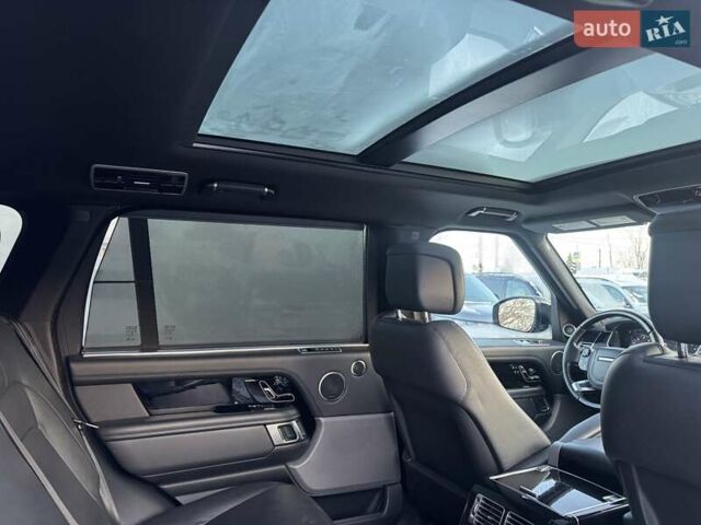 Серый Ленд Ровер Рендж Ровер, объемом двигателя 5 л и пробегом 158 тыс. км за 63900 $, фото 81 на Automoto.ua