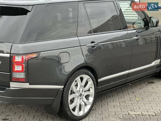Серый Ленд Ровер Рендж Ровер, объемом двигателя 4.37 л и пробегом 61 тыс. км за 87704 $, фото 32 на Automoto.ua