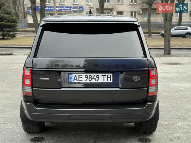 Сірий Ленд Ровер Рендж Ровер, об'ємом двигуна 4.37 л та пробігом 125 тис. км за 52100 $, фото 42 на Automoto.ua