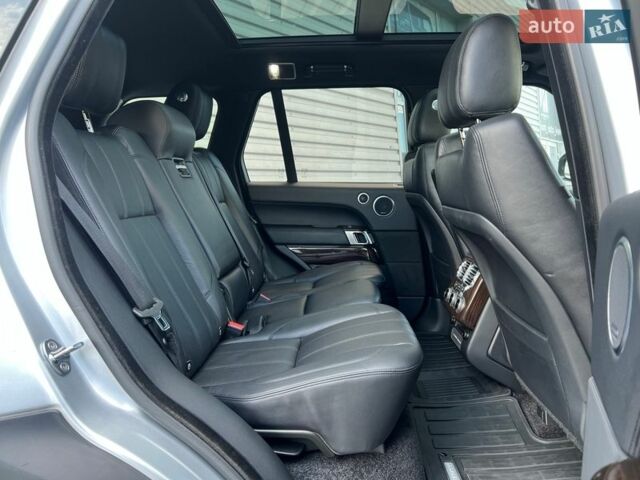 Серый Ленд Ровер Рендж Ровер, объемом двигателя 3 л и пробегом 57 тыс. км за 39500 $, фото 23 на Automoto.ua