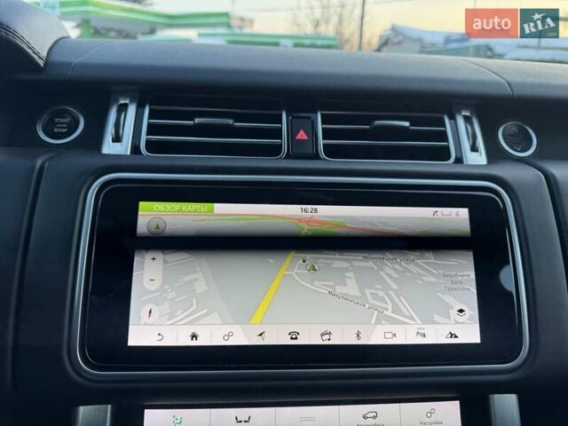 Серый Ленд Ровер Рендж Ровер, объемом двигателя 5 л и пробегом 158 тыс. км за 63900 $, фото 47 на Automoto.ua