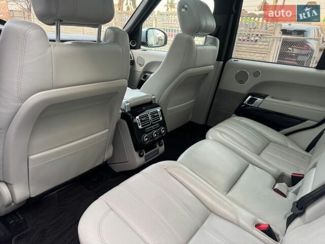Серый Ленд Ровер Рендж Ровер, объемом двигателя 3 л и пробегом 153 тыс. км за 29900 $, фото 138 на Automoto.ua
