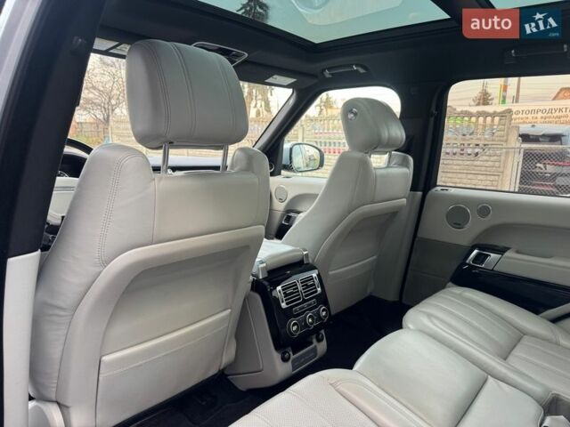 Серый Ленд Ровер Рендж Ровер, объемом двигателя 3 л и пробегом 153 тыс. км за 29900 $, фото 139 на Automoto.ua