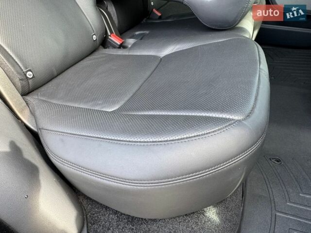 Серый Ленд Ровер Рендж Ровер, объемом двигателя 5 л и пробегом 158 тыс. км за 57000 $, фото 18 на Automoto.ua