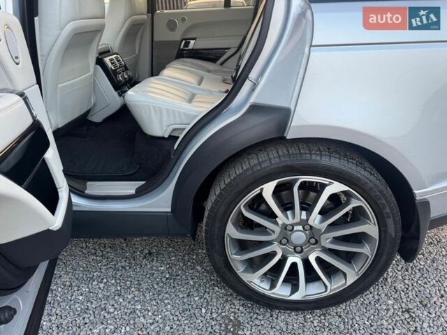 Серый Ленд Ровер Рендж Ровер, объемом двигателя 3 л и пробегом 153 тыс. км за 29900 $, фото 109 на Automoto.ua