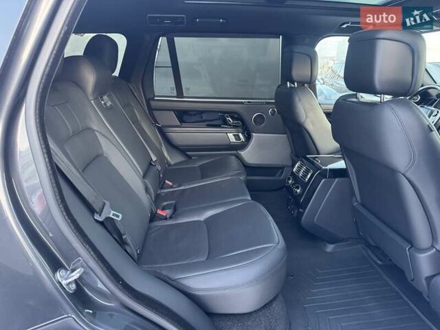 Серый Ленд Ровер Рендж Ровер, объемом двигателя 5 л и пробегом 158 тыс. км за 63900 $, фото 86 на Automoto.ua