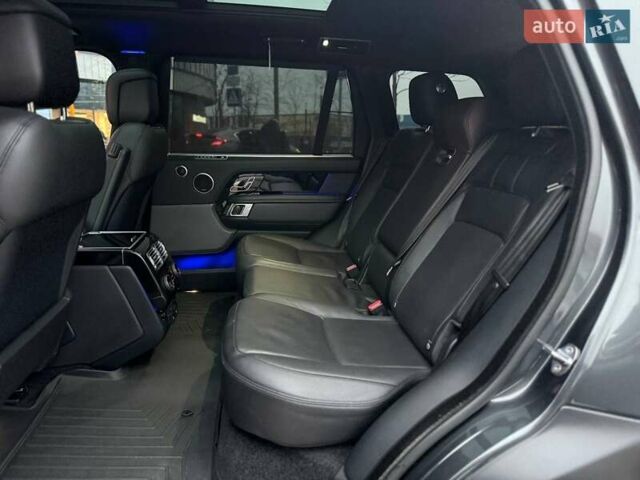 Сірий Ленд Ровер Рендж Ровер, об'ємом двигуна 5 л та пробігом 156 тис. км за 66990 $, фото 10 на Automoto.ua