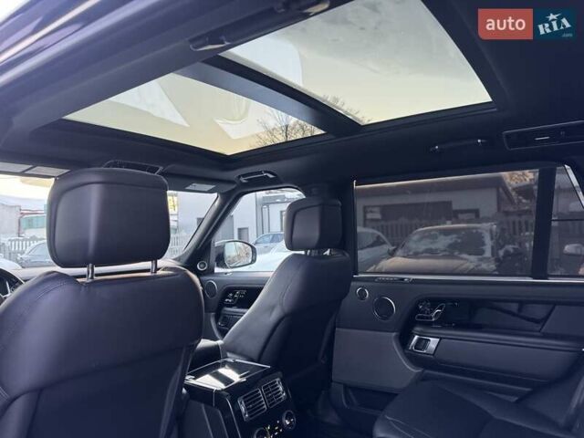 Серый Ленд Ровер Рендж Ровер, объемом двигателя 5 л и пробегом 158 тыс. км за 63900 $, фото 4 на Automoto.ua