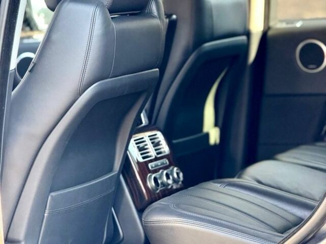 Сірий Ленд Ровер Рендж Ровер, об'ємом двигуна 3 л та пробігом 47 тис. км за 42900 $, фото 21 на Automoto.ua