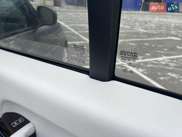 Серый Ленд Ровер Рендж Ровер, объемом двигателя 3 л и пробегом 158 тыс. км за 44000 $, фото 22 на Automoto.ua