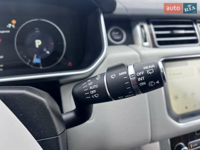 Серый Ленд Ровер Рендж Ровер, объемом двигателя 3 л и пробегом 158 тыс. км за 44000 $, фото 79 на Automoto.ua