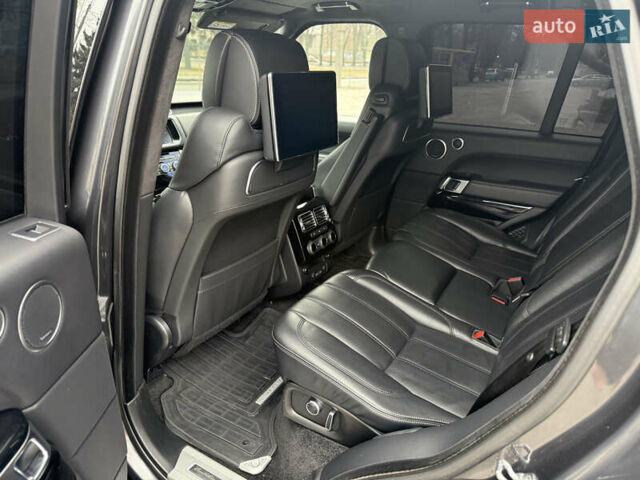 Сірий Ленд Ровер Рендж Ровер, об'ємом двигуна 4.37 л та пробігом 125 тис. км за 52100 $, фото 47 на Automoto.ua