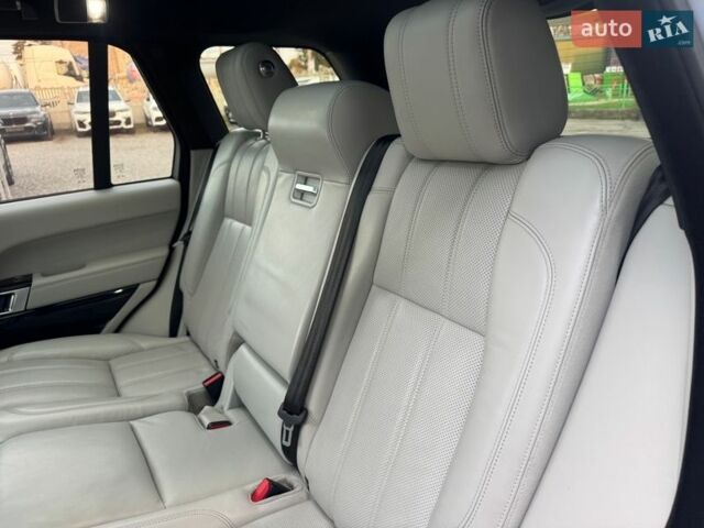 Серый Ленд Ровер Рендж Ровер, объемом двигателя 3 л и пробегом 153 тыс. км за 29900 $, фото 137 на Automoto.ua