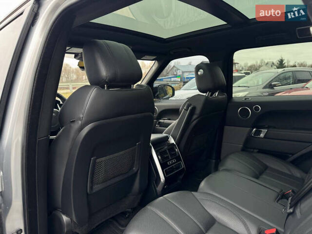 Сірий Ленд Ровер Рендж Ровер, об'ємом двигуна 2.99 л та пробігом 146 тис. км за 31999 $, фото 54 на Automoto.ua